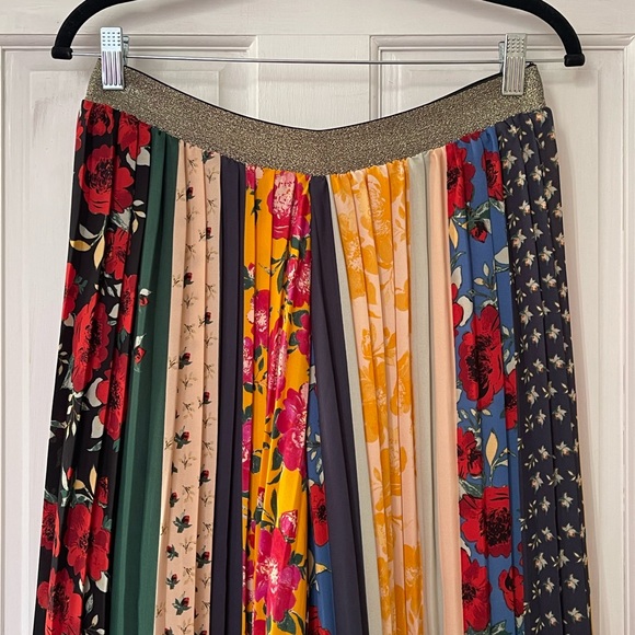 Anthropologie | Spirited patchwork wide-leg trousers - Picture 4 of 11